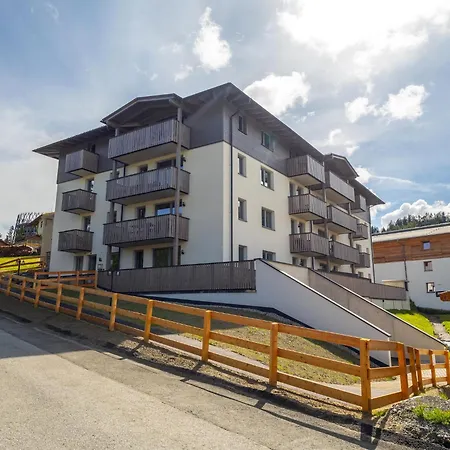 Penthouse For 8 Guests With Views Katschberghohe