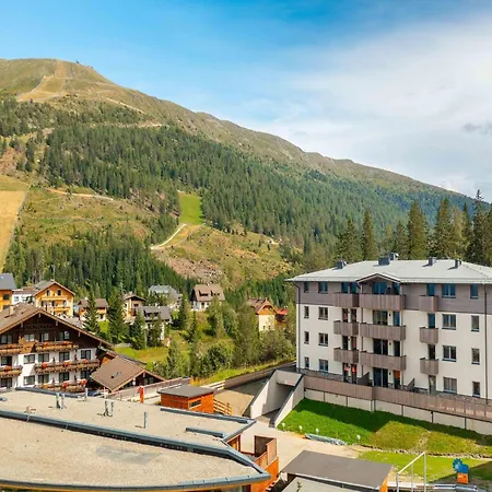 Penthouse For 8 Guests With Views Katschberghohe