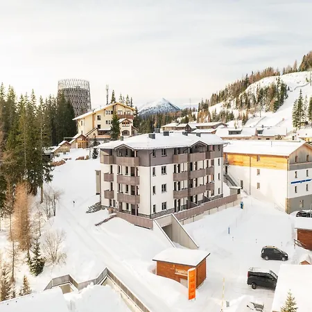 Penthouse In Near Slopes